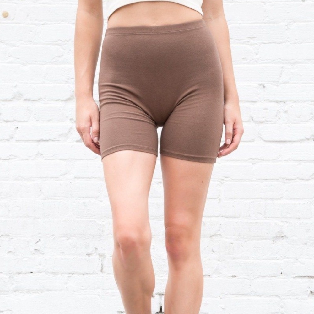 Brandy Melville Griffin shorts